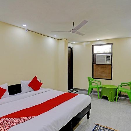 Hotel O Park Palace New Delhi Ngoại thất bức ảnh