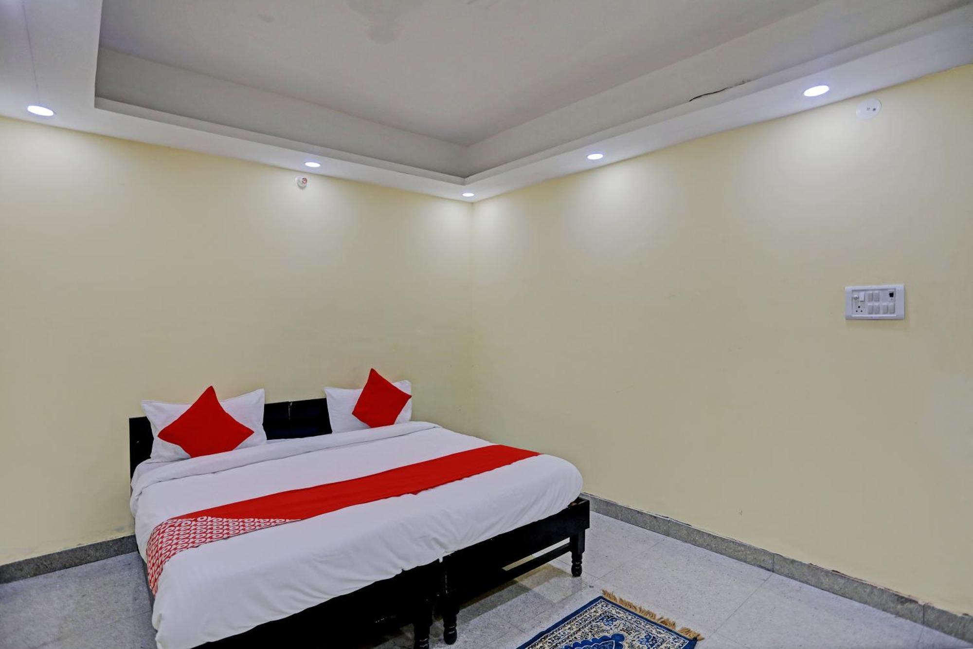 Hotel O Park Palace New Delhi Ngoại thất bức ảnh